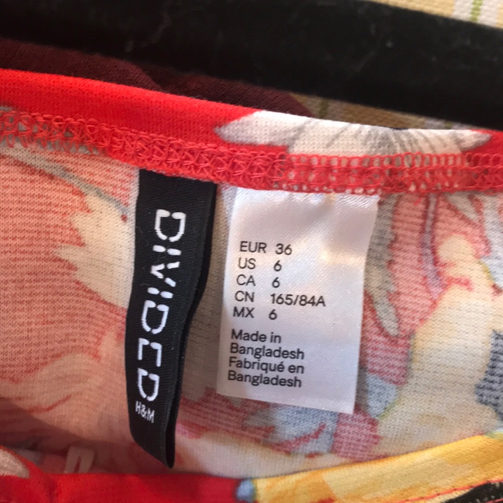 Size 6 H&M dress - Picture 6 of 6